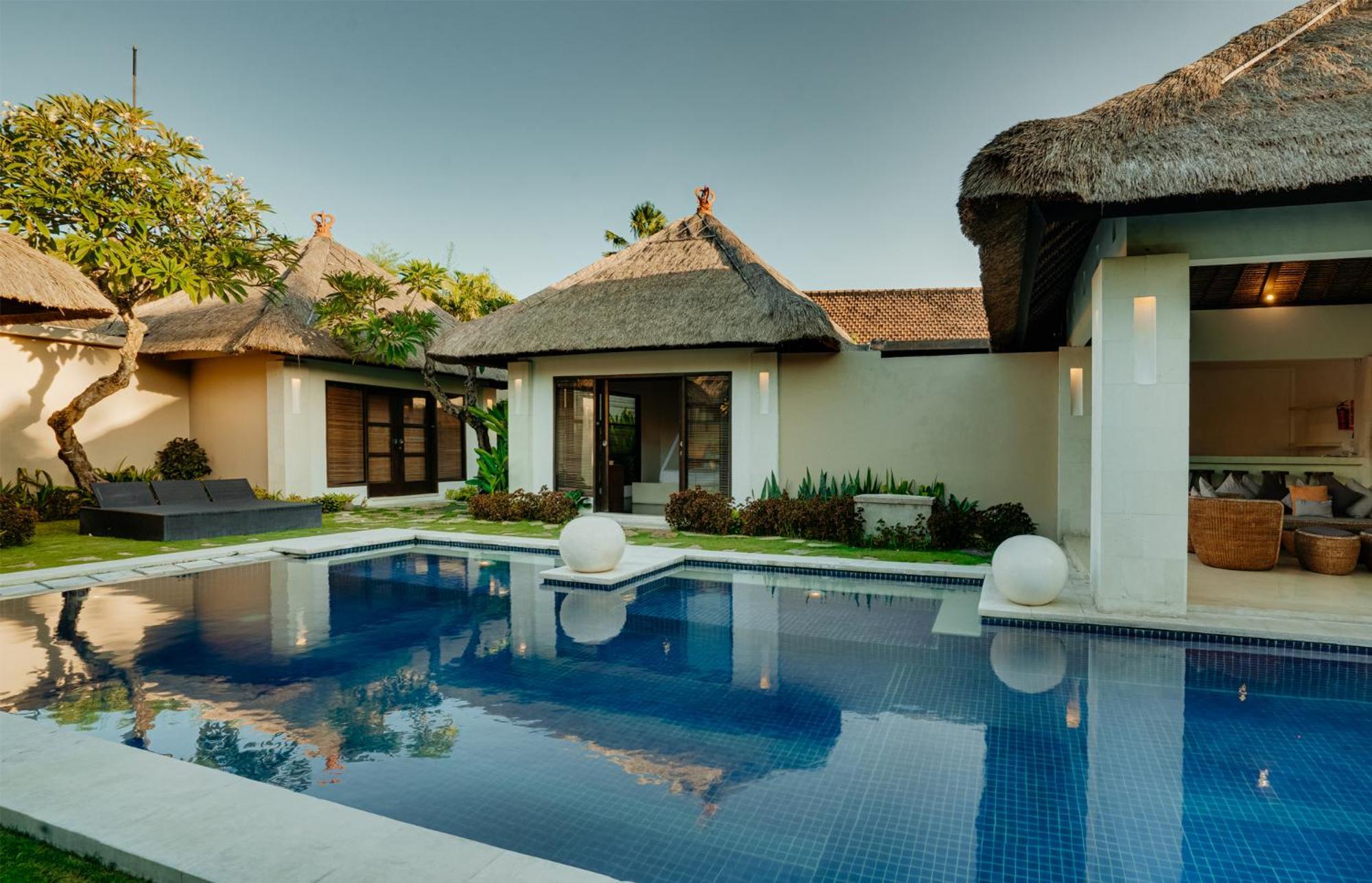 Bvilla Spa Seminyak Buitenkant foto