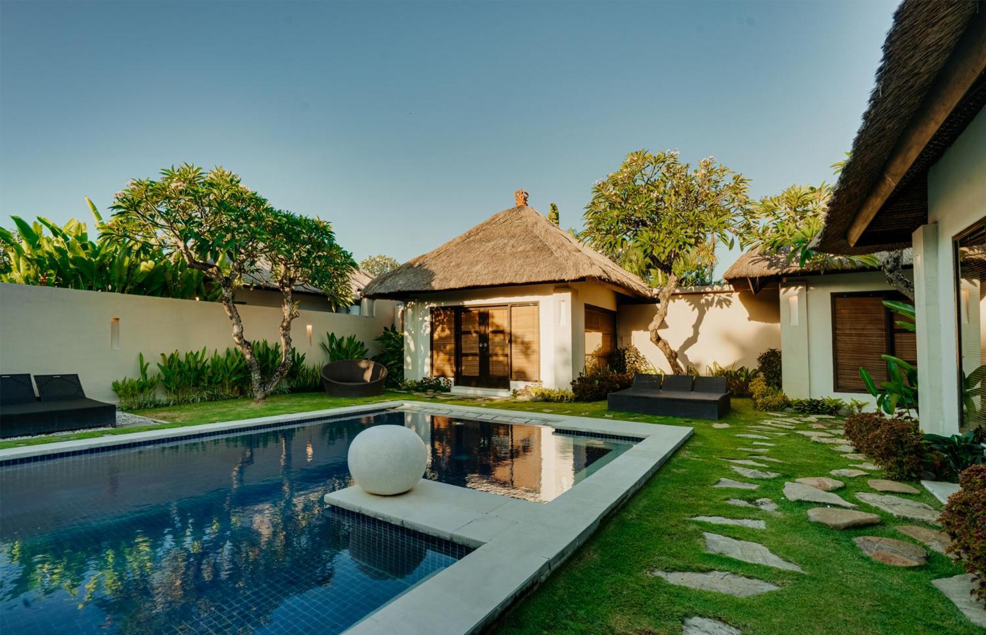 Bvilla Spa Seminyak Buitenkant foto
